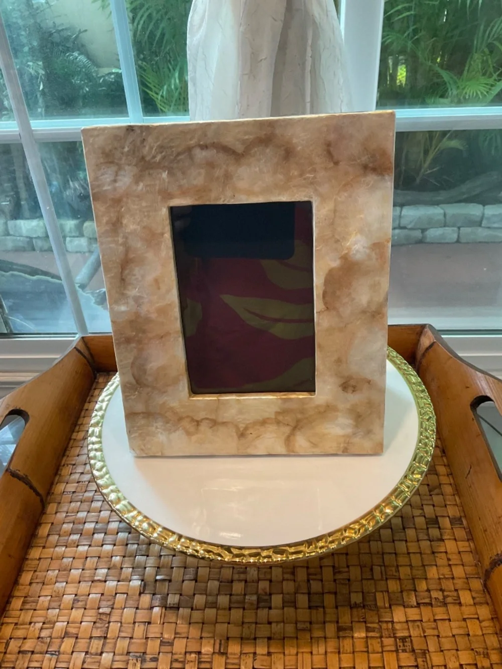 Lovely Gold Mother of Pearl Frame For 4x6 Photo